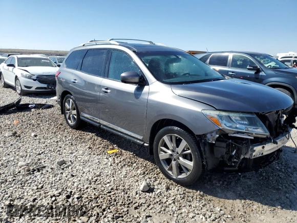 2015 Nissan Pathfinder SV with VIN 5N1AR2MM8FC608421, listed as a Copart auction lot 52935185 with 124,602 mi miles and Salvage Title. Bid and sale history available at carsss.com. Image 4.