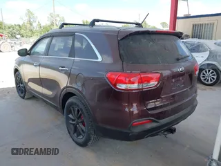 2016 Kia Sorento LX with VIN 5XYPGDA52GG139983, listed as a IAAI auction lot 42134996 with 120,259 mi miles. Bid and sale history available at carsss.com. Image 3.