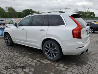 2017 Volvo XC90 Momentum with VIN YV4A22PK3H1165058, listed as a Copart auction lot 61072965 with 131,178 mi miles and Salvage title. Bid and sale history available at DreamBid. Image 2.