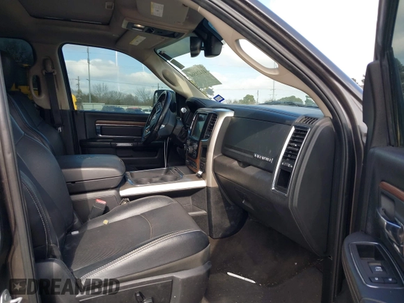 2017 Ram 2500 Laramie with VIN 3C6UR5FL9HG759802, listed as a IAAI auction lot 41428560 with 140,101 mi miles. Bid and sale history available at carsss.com. Image 5.