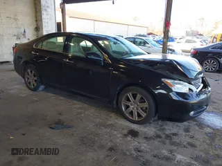 2008 Lexus ES with VIN JTHBJ46G382238733, listed as a IAAI auction lot 40904698 with 128,570 mi miles. Bid and sale history available at carsss.com. Image 1.