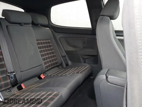 2007 Volkswagen GTI with VIN WVWEV71K97W224200, listed as a Copart auction lot 49146895 with 216,370 mi miles and Salvage title. Bid and sale history available at DreamBid. Image 10.