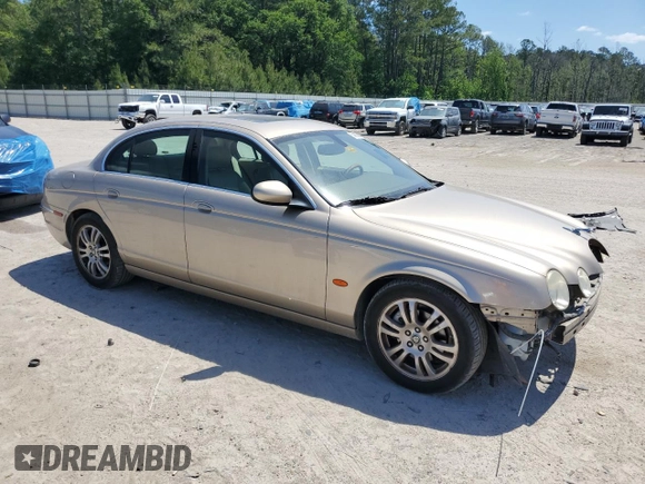 2005 Jaguar S-Type z VIN SAJWA01T65FN42855, wystawiony jako Copart lot #54888685 z przebiegiem 119 881 mil mil oraz Szkody całkowita. Historia ofert i sprzedaży dostępna na DreamBid. Obrazek 4.