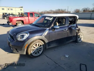 2014 MINI Countryman S with VIN WMWZC3C53EWT00480, listed as a Copart auction lot 41451895 with 162,219 mi miles and Salvage Title. Bid and sale history available at DreamBid. Image 1.