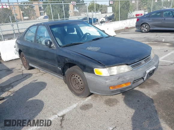 1997 Honda Accord z VIN 1HGTB5622VA476216, wystawiony jako IAAI lot #41407716 z przebiegiem 285 385 mil mil oraz . Historia ofert i sprzedaży dostępna na DreamBid. Obrazek 1.