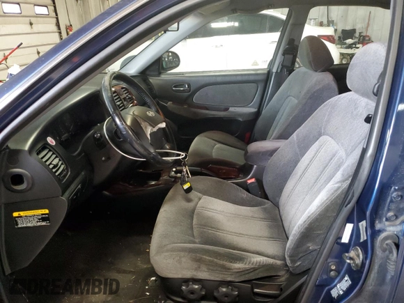 2004 Hyundai Sonata GLS with VIN KMHWF35H94A019697, listed as a Copart auction lot 51681035 with 174,304 mi miles and Clean Title. Bid and sale history available at carsss.com. Image 7.