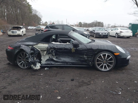 2014 Porsche 911 Carrera with VIN WP0CA2A92ES140470, listed as a IAAI auction lot 41918049 with 24,297 mi miles. Bid and sale history available at carsss.com. Image 13.