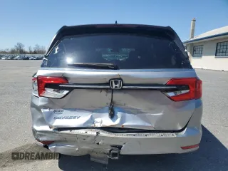 2022 Honda Odyssey EX-L with VIN 5FNRL6H73NB067462, listed as a Copart auction lot 53811365 with 44,182 mi miles and Salvage Title. Bid and sale history available at DreamBid. Image 6.