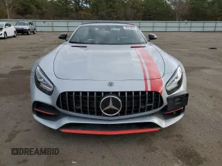 2021 Mercedes-Benz AMG GT z VIN W1KYK8CA0MA041962, wystawiony jako Copart lot #82825233 z przebiegiem 17 481 mil mil oraz . Historia ofert i sprzedaży dostępna na DreamBid. Obrazek 5.