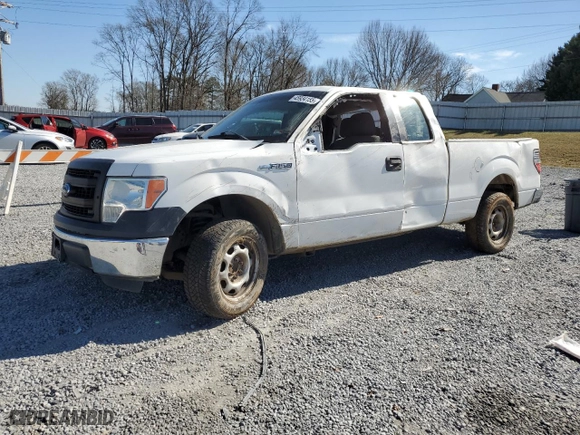 2014 Ford F-150 XL with VIN 1FTEX1CM2EFA36234, listed as a Copart auction lot 45934155 with 258,100 mi miles and Salvage Title. Bid and sale history available at carsss.com. Image 1.