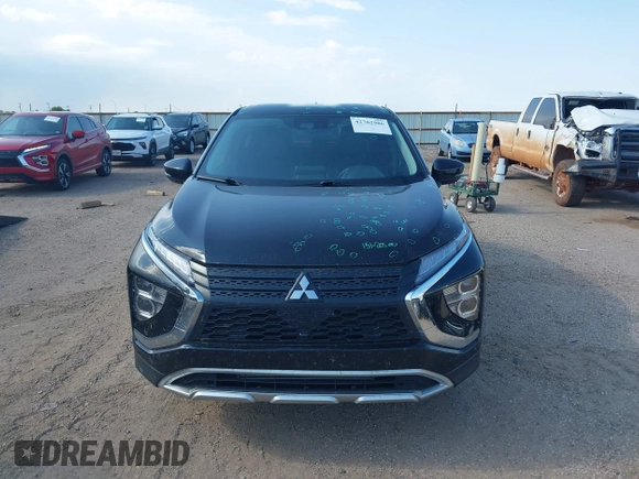 2024 Mitsubishi Eclipse Cross SE z VIN JA4ATWAAXRZ063910, wystawiony jako IAAI lot #42702986 z przebiegiem 30 998 mil mil oraz . Historia ofert i sprzedaży dostępna na DreamBid. Obrazek 12.
