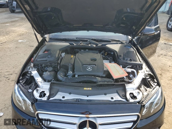2019 Mercedes-Benz E 300 с VIN WDDZF4JB1KA621747, выставлен на аукционе Copart как лот 59217015 с пробегом 76 926 миль миль и Списание • Salvage title. История ставок и продаж доступна на DreamBid. Изображение 11.