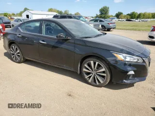 2019 Nissan Altima 2.5 Platinum with VIN 1N4BL4FW9KC130837, listed as a Copart auction lot 67241884 with 36,300 mi miles and Salvage Title. Bid and sale history available at carsss.com. Image 4.