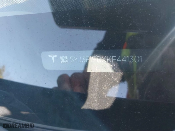2019 Tesla Model 3 Long Range with VIN 5YJ3E1EBXKF441301, listed as a IAAI auction lot 41900995 with NaN miles. Bid and sale history available at carsss.com. Image 19.