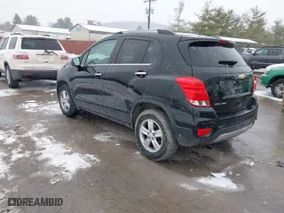 2019 Chevrolet Trax LT with VIN KL7CJPSB9KB788413, listed as a IAAI auction lot 41554820 with 23,406 mi miles. Bid and sale history available at carsss.com. Image 3.