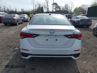 2024 Nissan Sentra SR z VIN 3N1AB8DV9RY354172, wystawiony jako IAAI lot #42106887 z przebiegiem 2 786 mil mil oraz . Historia ofert i sprzedaży dostępna na DreamBid. Obrazek 16.