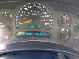 2004 Chevrolet Tahoe LT with VIN 1GNEC13Z04R203993, listed as a IAAI auction lot 42468158 with 233,657 mi miles and . Bid and sale history available at DreamBid. Image 7.