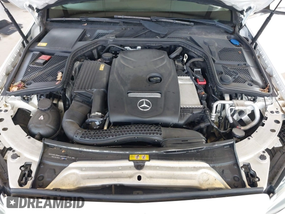 2015 Mercedes-Benz C 300 Luxury with VIN 55SWF4KB6FU023015, listed as a IAAI auction lot 42153797 with 47,639 mi miles and . Bid and sale history available at carsss.com. Image 10.