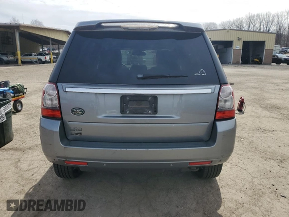 2011 Land Rover LR2 HSE z VIN SALFR2BN4BH269734, wystawiony jako Copart lot #51897055 z przebiegiem 148 253 mil mil oraz Czysty tytuł • Clean title. Historia ofert i sprzedaży dostępna na DreamBid. Obrazek 6.