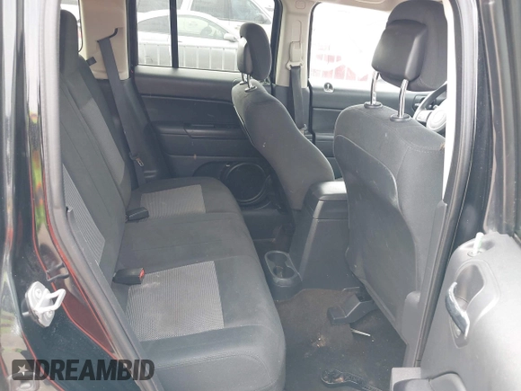 2015 Jeep Patriot Sport with VIN 1C4NJPBB0FD144126, listed as a IAAI auction lot 41745818 with 148,116 mi miles. Bid and sale history available at carsss.com. Image 8.