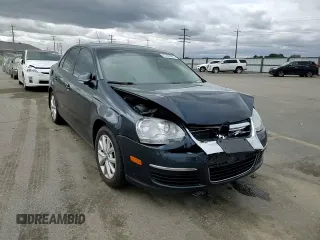 2010 Volkswagen Jetta Limited Edition with VIN 3VWRZ7AJ0AM099928, listed as a Copart auction lot 57291895 with 118,451 mi miles and Salvage title. Bid and sale history available at DreamBid. Image 13.