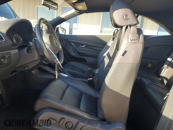 2011 Volkswagen Eos Komfort with VIN WVWBW7AHXBV004423, listed as a Copart auction lot 83606054 with 82,440 mi miles and Salvage Title. Bid and sale history available at DreamBid. Image 7.