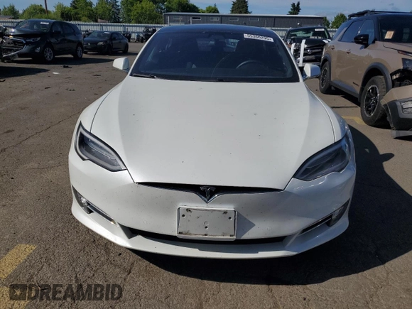 2019 Tesla Model S 100D with VIN 5YJSA1E41KF330631, listed as a Copart auction lot 55360295 with 52,245 mi miles and Salvage title. Bid and sale history available at DreamBid. Image 5.