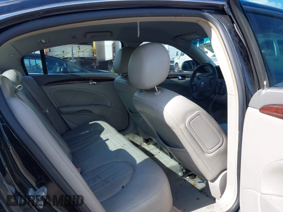 2011 Buick Lucerne CXL with VIN 1G4HC5EM1BU135451, listed as a IAAI auction lot 41991089 with 160,075 mi miles and . Bid and sale history available at carsss.com. Image 8.