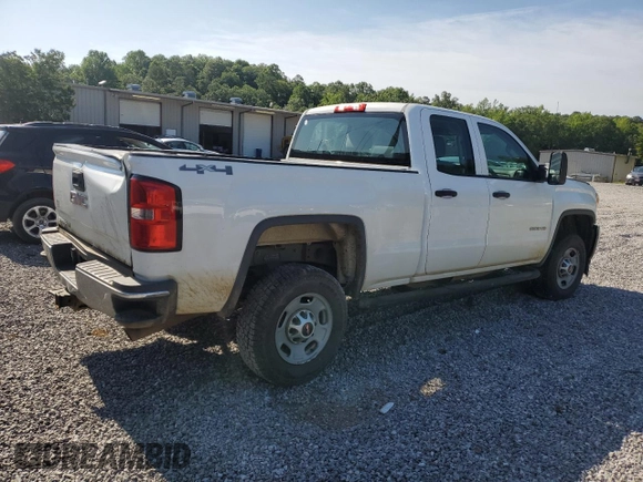 2015 GMC Sierra 2500HD with VIN 1GT22XEG8FZ111398, listed as a Copart auction lot 57408845 with 109,505 mi miles and Salvage title. Bid and sale history available at DreamBid. Image 3.