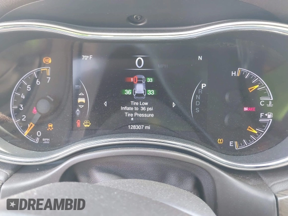 2015 Jeep Grand Cherokee Overland with VIN 1C4RJECG6FC707458, listed as a IAAI auction lot 41996350 with 128,307 mi miles and . Bid and sale history available at DreamBid. Image 7.