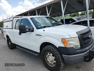 2013 Ford F-150 XL z VIN 1FTFX1EF3DKE62863, wystawiony jako IAAI lot #42561400 z przebiegiem 214 982 mil mil oraz . Historia ofert i sprzedaży dostępna na DreamBid. Obrazek 3.