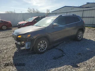 2019 Jeep Cherokee Latitude Plus with VIN 1C4PJMLB8KD233703, listed as a Copart auction lot 54084335 with 45,331 mi miles and Salvage Title. Bid and sale history available at carsss.com. Image 1.