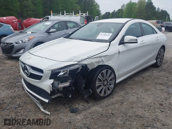 2017 Mercedes-Benz CLA 250 z VIN WDDSJ4EB8HN447834, wystawiony jako IAAI lot #41940656 z przebiegiem 84 132 mil mil oraz . Historia ofert i sprzedaży dostępna na DreamBid. Obrazek 2.