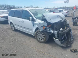 2014 Chrysler Town & Country Touring with VIN 2C4RC1BGXER348447, listed as a IAAI auction lot 41868213 with 158,810 mi miles. Bid and sale history available at carsss.com. Image 1.