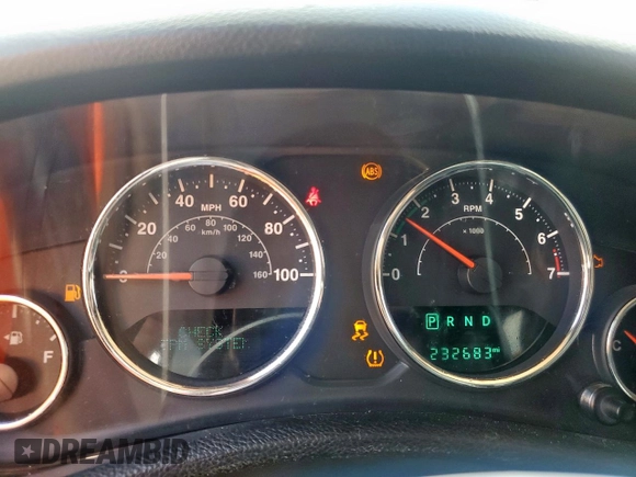 2016 Jeep Wrangler Unlimited Sahara with VIN 1C4HJWEG9GL103631, listed as a Copart auction lot 60530885 with 232,683 mi miles and Salvage title. Bid and sale history available at DreamBid. Image 9.
