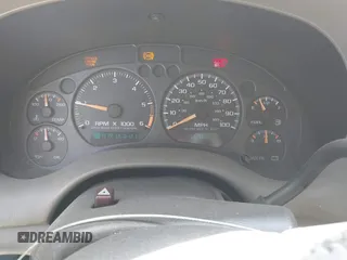 2004 Chevrolet Blazer LS z VIN 1GNDT13X04K164924, wystawiony jako IAAI lot #41803471 z przebiegiem 166 708 mil mil oraz . Historia ofert i sprzedaży dostępna na DreamBid. Obrazek 7.