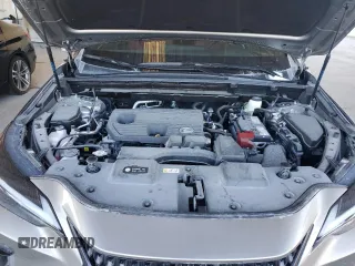 2024 Lexus NX 250 Premium z VIN 2T2GDCAZ9RC013295, wystawiony jako Copart lot #41406615 z przebiegiem Nie podano mil oraz Szkoda całkowita • Salvage title. Historia ofert i sprzedaży dostępna na DreamBid. Obrazek 12.