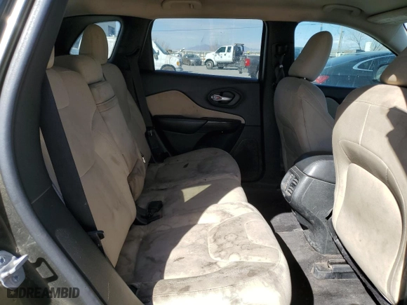 2015 Jeep Cherokee Latitude with VIN 1C4PJLCS6FW566230, listed as a Copart auction lot 46060705 with 156,854 mi miles and Clean Title. Bid and sale history available at carsss.com. Image 11.