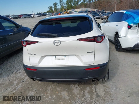2021 Mazda CX-30 Preferred with VIN 3MVDMACL6MM206944, listed as a IAAI auction lot 41589352 with 82,408 mi miles. Bid and sale history available at carsss.com. Image 16.