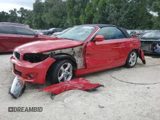 2012 BMW 1 Series 128i z VIN WBAUL7C52CVE87329, wystawiony jako Copart lot #52867624 z przebiegiem 91 237 mil mil oraz Szkody całkowita. Historia ofert i sprzedaży dostępna na DreamBid. Obrazek 1.