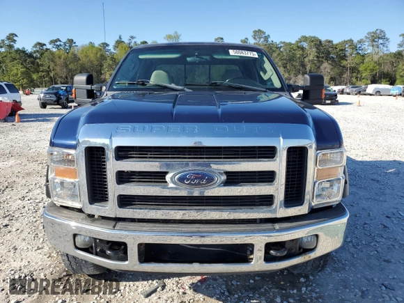2008 Ford F-250 XL z VIN 1FTSW21Y18EB36076, wystawiony jako Copart lot #50083775 z przebiegiem 187 683 mil mil oraz Nie do naprawy • Non repairable. Historia ofert i sprzedaży dostępna na DreamBid. Obrazek 5.