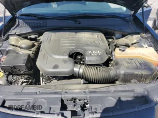 2018 Chrysler 300 Touring z VIN 2C3CCAAG7JH315532, wystawiony jako Copart lot #53404095 z przebiegiem 124 754 mil mil oraz Szkoda całkowita • Salvage title. Historia ofert i sprzedaży dostępna na DreamBid. Obrazek 11.