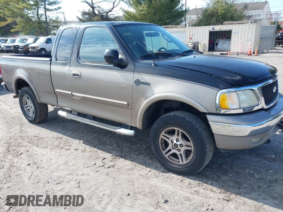 2003 Ford F-150 XL with VIN 1FTRX18L53NB01663, listed as a IAAI auction lot 41887655 with 177,914 mi miles. Bid and sale history available at carsss.com. Image 1.
