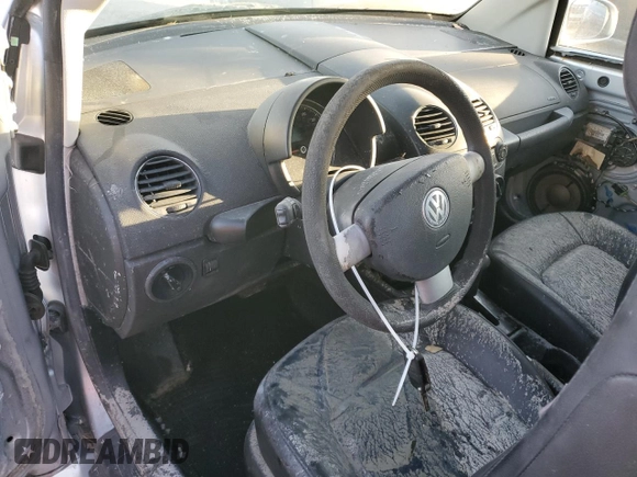 2007 Volkswagen Beetle with VIN 3VWRF31Y57M401298, listed as a Copart auction lot 75932844 with Not provided miles and Non repairable. Bid and sale history available at DreamBid. Image 8.