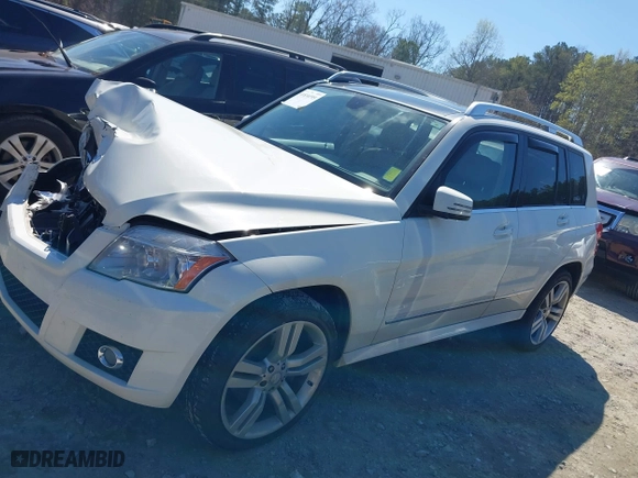 2012 Mercedes-Benz GLK-Class GLK 350 with VIN WDCGG8HB4CF718662, listed as a IAAI auction lot 41836595 with 216,433 mi miles. Bid and sale history available at carsss.com. Image 14.