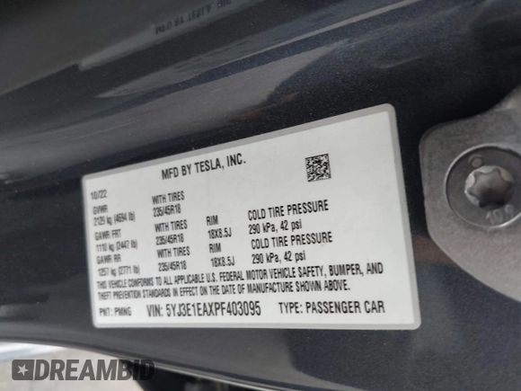 2023 Tesla Model 3 z VIN 5YJ3E1EAXPF403095, wystawiony jako IAAI lot #42151764 z przebiegiem 17 872 mil mil oraz . Historia ofert i sprzedaży dostępna na DreamBid. Obrazek 9.