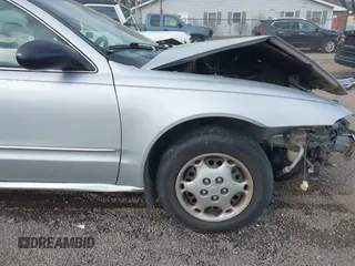 2004 Oldsmobile Alero GX z VIN 1G3NK52F44C148462, wystawiony jako IAAI lot #41804479 z przebiegiem 206 745 mil mil oraz . Historia ofert i sprzedaży dostępna na DreamBid. Obrazek 18.