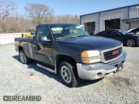 2004 GMC Sierra 1500 Work Truck z VIN 1GTEK14X34Z257653, wystawiony jako Copart lot #43521535 z przebiegiem Nie podano mil oraz Szkody całkowita. Historia ofert i sprzedaży dostępna na DreamBid. Obrazek 10.