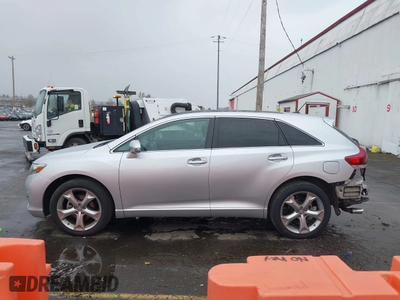 2014 Toyota Venza XLE z VIN 4T3BK3BBXEU107949, wystawiony jako IAAI lot #41988138 z przebiegiem 156 502 mil mil oraz . Historia ofert i sprzedaży dostępna na DreamBid. Obrazek 15.