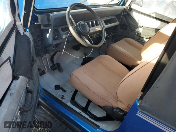 1992 Jeep Wrangler z VIN 2J4FY19P6NJ559597, wystawiony jako Copart lot #74990384 z przebiegiem 150 298 mil mil oraz Szkoda całkowita • Salvage title. Historia ofert i sprzedaży dostępna na DreamBid. Obrazek 8.